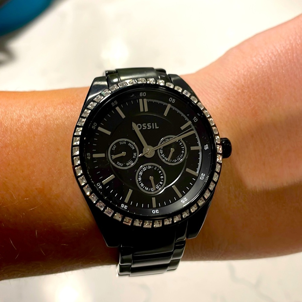 Women’s Fossil Watch, Black with Rhinestones, Worn 3 times